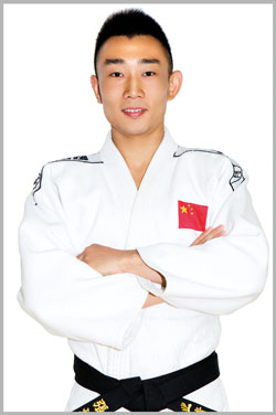 Zhang Lian Shu judo instructor Beijing Ji Yu Dao Judo club